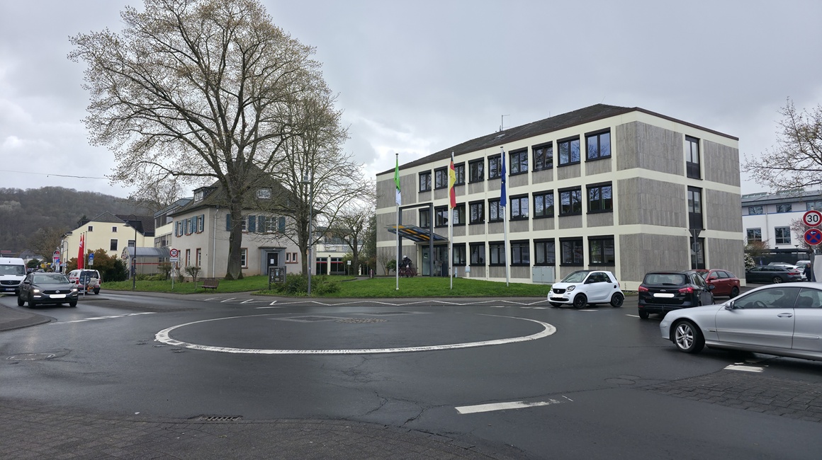 Br�ckenstra�e: Kreisverkehr kommt sp�ter